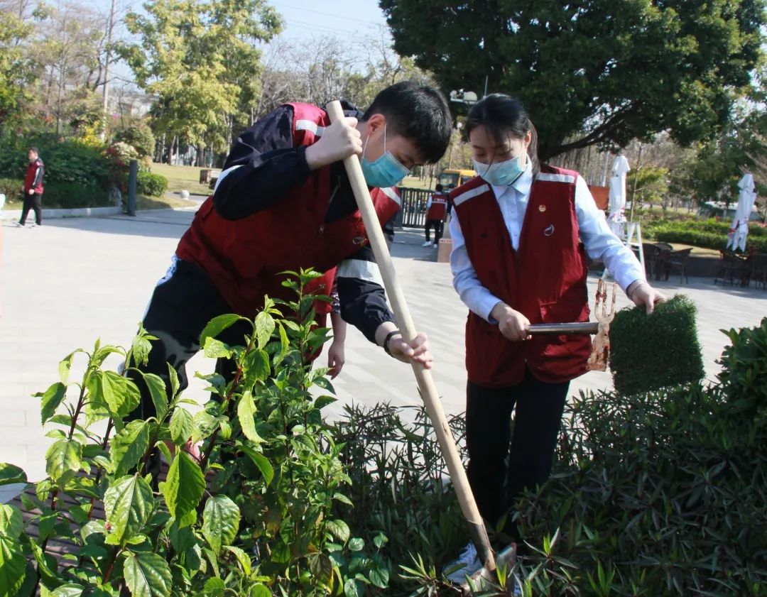 1648716074871632.jpg c5429fa6241de183733c624f47261893.jpg